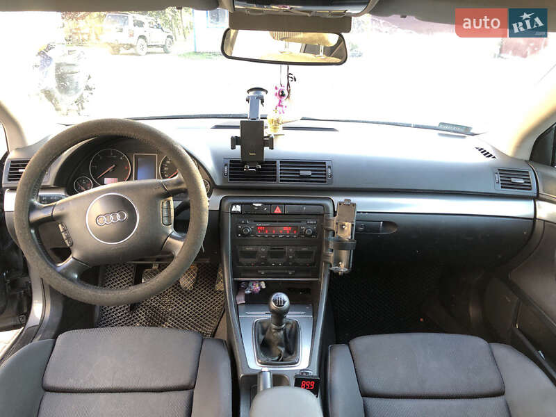 Універсал Audi A4 2002 в Сарнах