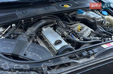 Седан Audi A4 2002 в 