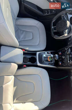 Седан Audi A4 2015 в 