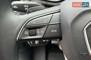 Седан Audi A4 2023 в 