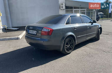 Седан Audi A4 2004 в 