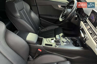 Седан Audi A4 2017 в 