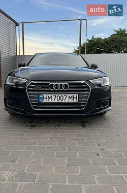 Седан Audi A4 2017 в 