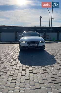 Универсал Audi A4 2013 в 