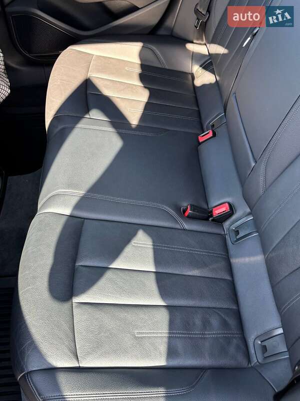 Седан Audi A4 2016 в Киеве фото 29 Седан Audi A4 2016 в Киеве