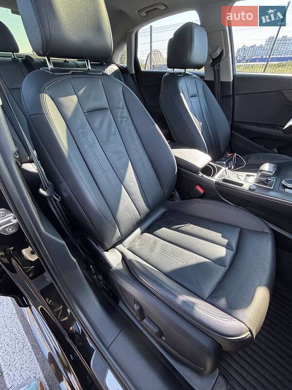 Седан Audi A4 2016 в Киеве фото 31 Седан Audi A4 2016 в Киеве