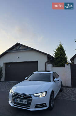 Седан Audi A4 2015 в Одессе