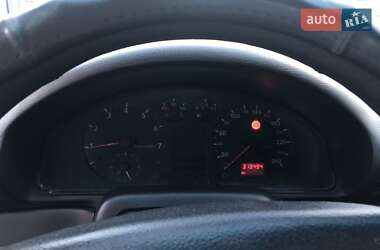 Седан Audi A4 1996 в 