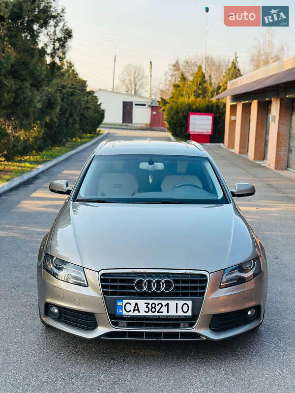 Універсал Audi A4 2009 в Смілі
