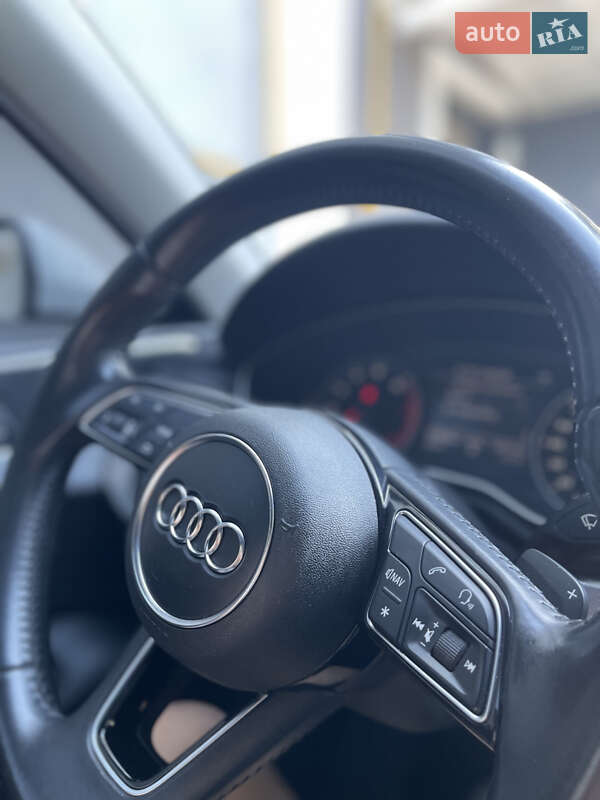 Седан Audi A4 2015 в Ірпені