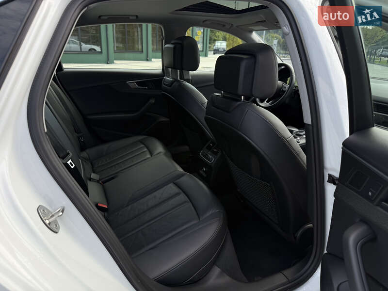 Седан Audi A4 2017 в Києві