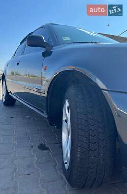Седан Audi A4 1994 в Болграді