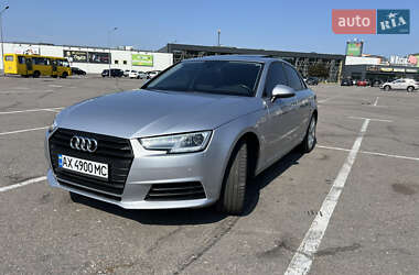 Седан Audi A4 2016 в 