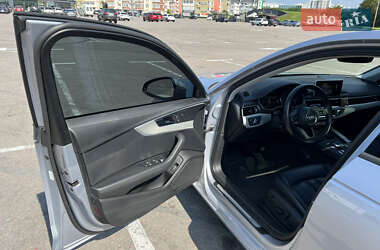 Седан Audi A4 2016 в 