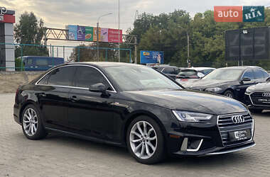 Седан Audi A4 2019 в Луцьку