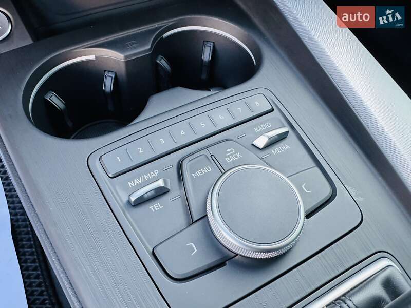 Седан Audi A4 2017 в Киеве фото 89 Седан Audi A4 2017 в Киеве