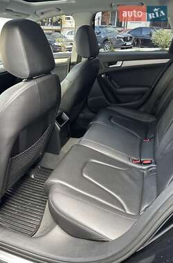 Седан Audi A4 2013 в 