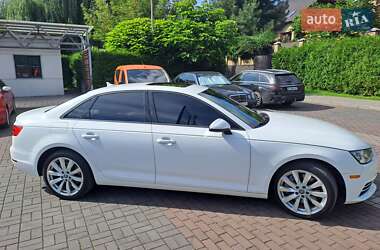 Седан Audi A4 2016 в 