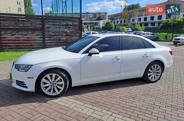 Седан Audi A4 2016 в 