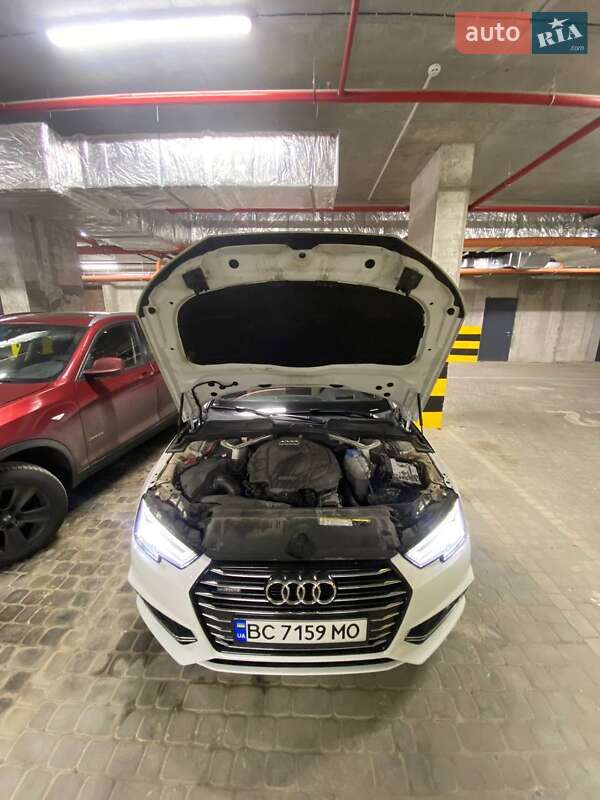 Седан Audi A4 2017 в Львове