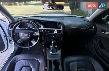 Седан Audi A4 2012 в 
