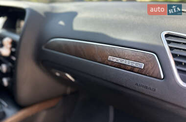 Седан Audi A4 2012 в 