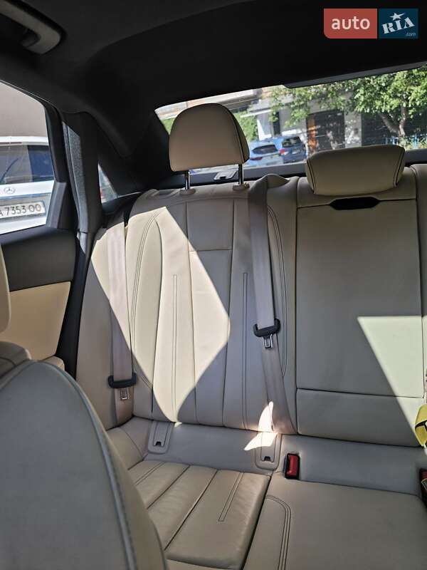 Седан Audi A4 2020 в Києві