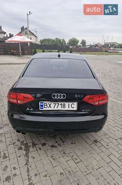 Седан Audi A4 2012 в 