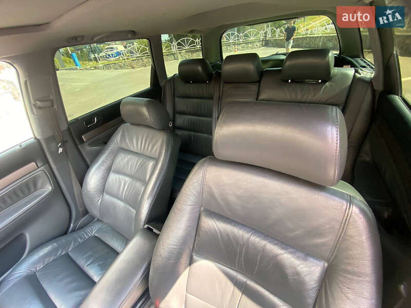 Универсал Audi A4 2001 в Надворной