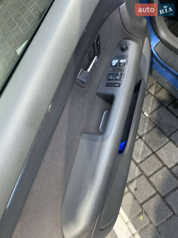 Универсал Audi A4 2002 в Одессе