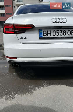 Седан Audi A4 2016 в 