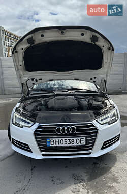 Седан Audi A4 2016 в 