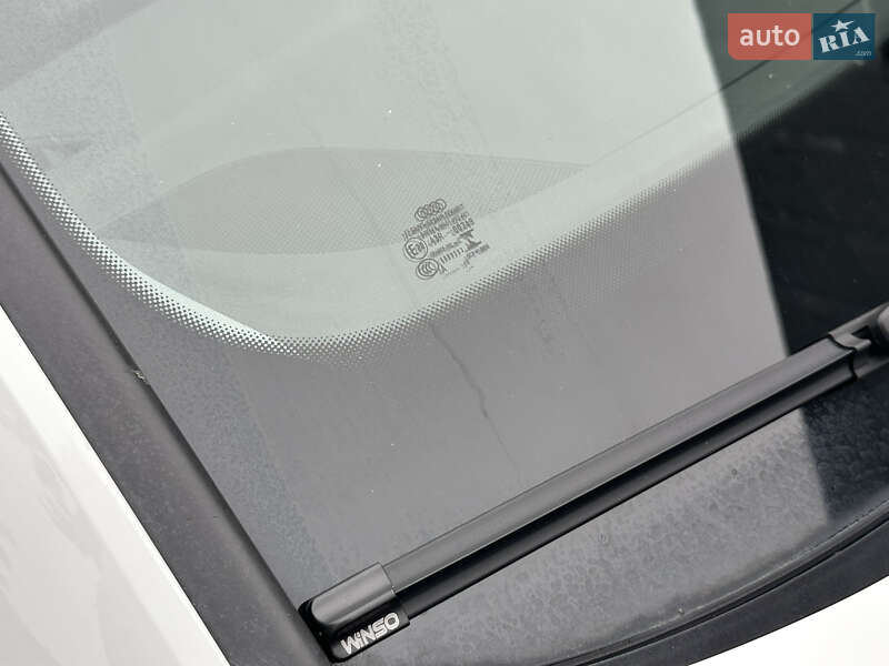 Седан Audi A4 2019 в Одессе