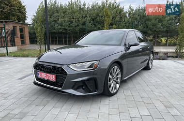 Audi A4 2019