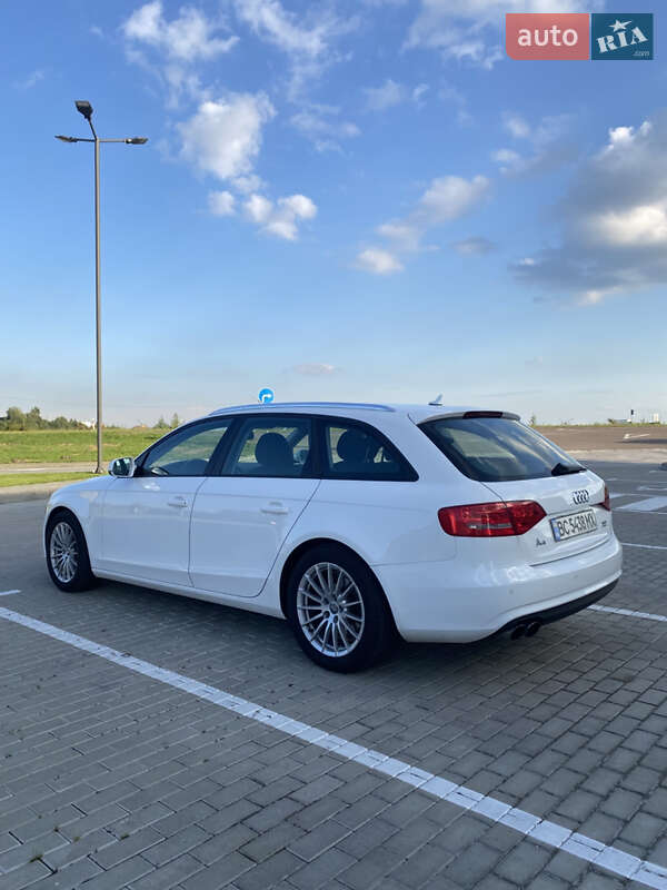 Універсал Audi A4 2014 в Львові