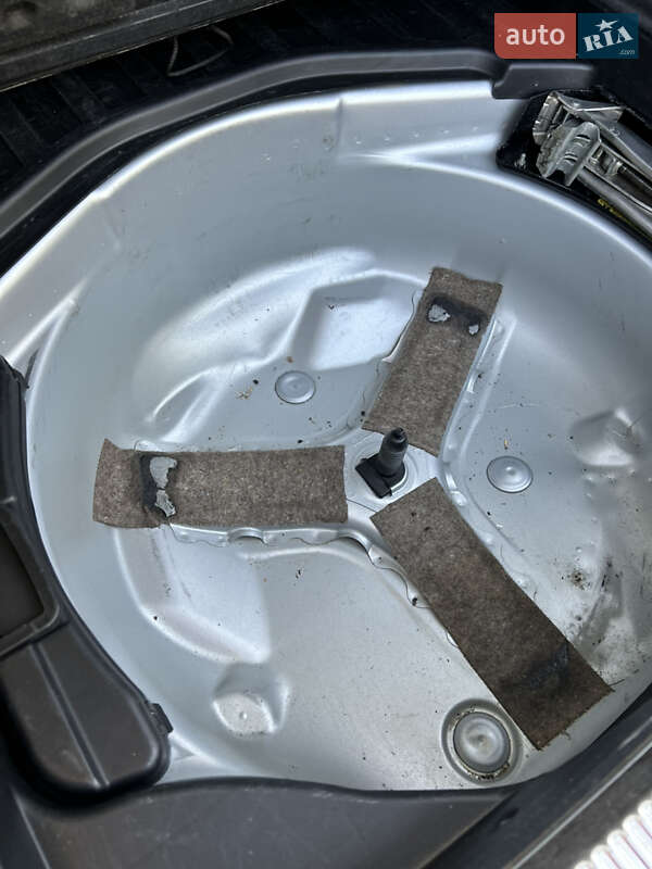 Универсал Audi A4 2004 в Носовке