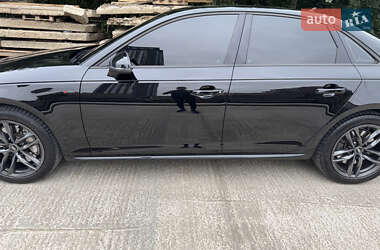 Седан Audi A4 2016 в 
