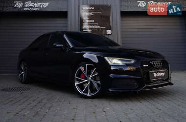 Audi A4 2018