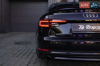 Седан Audi A4 2018 в Львове