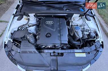 Седан Audi A4 2010 в 