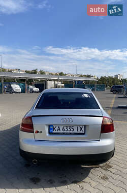 Седан Audi A4 2002 в 
