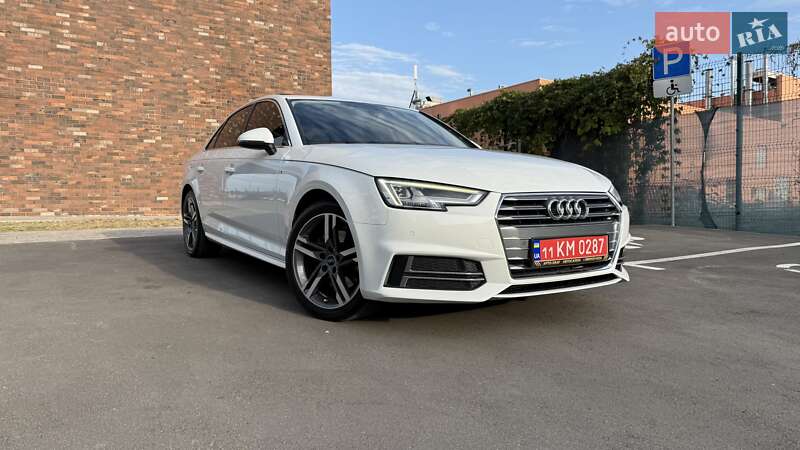 Седан Audi A4 2018 в 