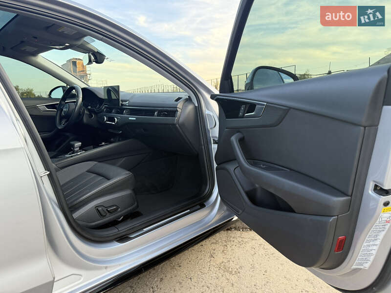 Седан Audi A4 2021 в Запорожье