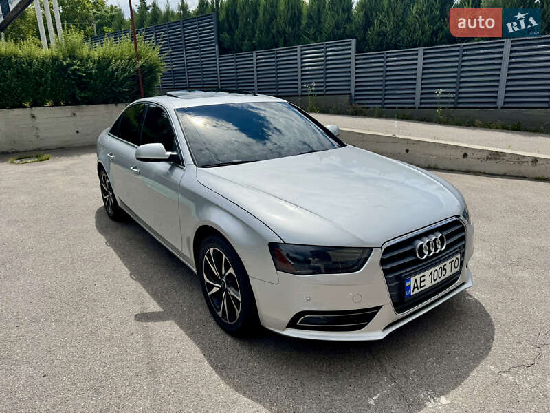 Audi A4 2012