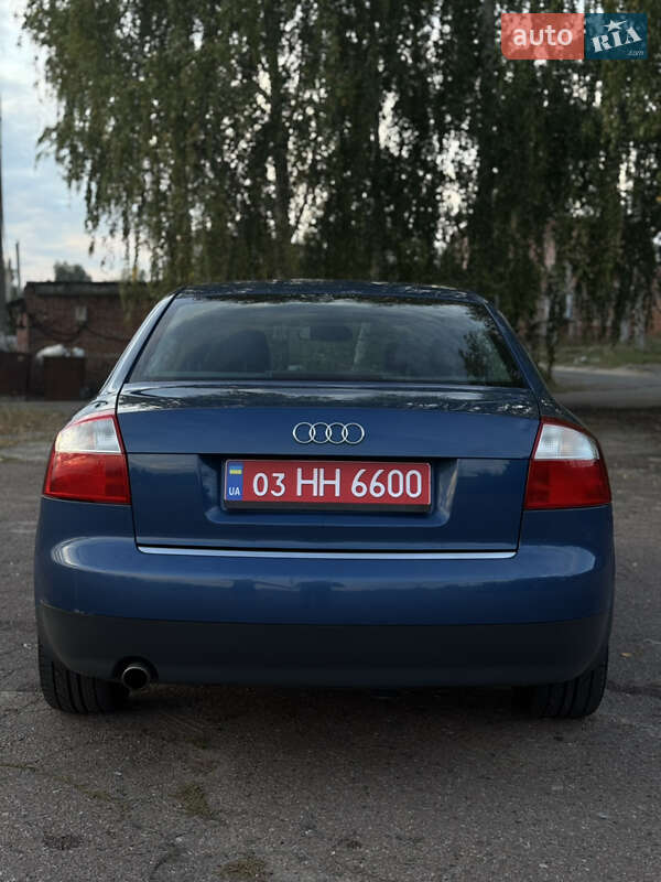 Седан Audi A4 2003 в Чернигове