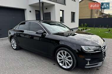 Седан Audi A4 2019 в 