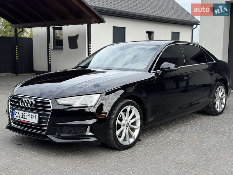 Седан Audi A4 2019 в Житомире