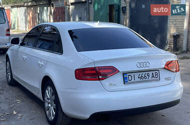 Седан Audi A4 2009 в 