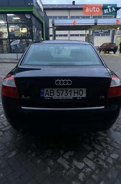 Седан Audi A4 2003 в 