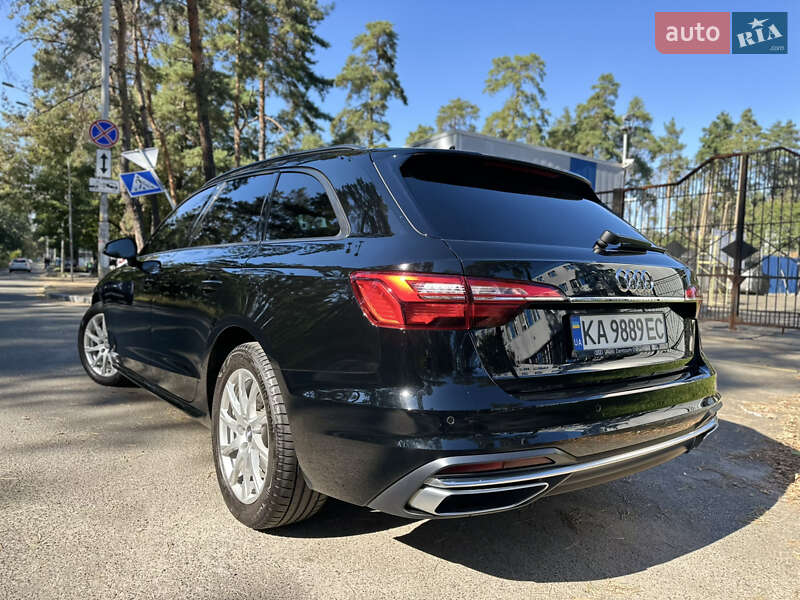 Универсал Audi A4 2021 в Киеве